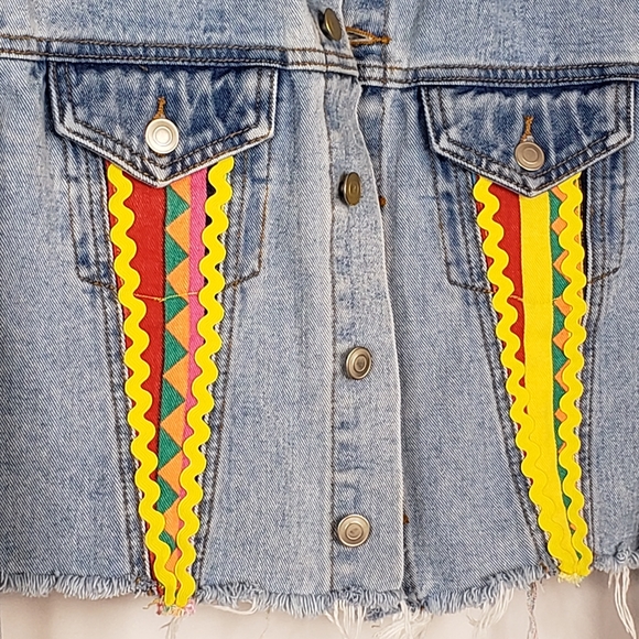 Custom Salt-n-Pepa Inspired Denim Cropped Jacket Size Medium / Large - Picture 13 of 16